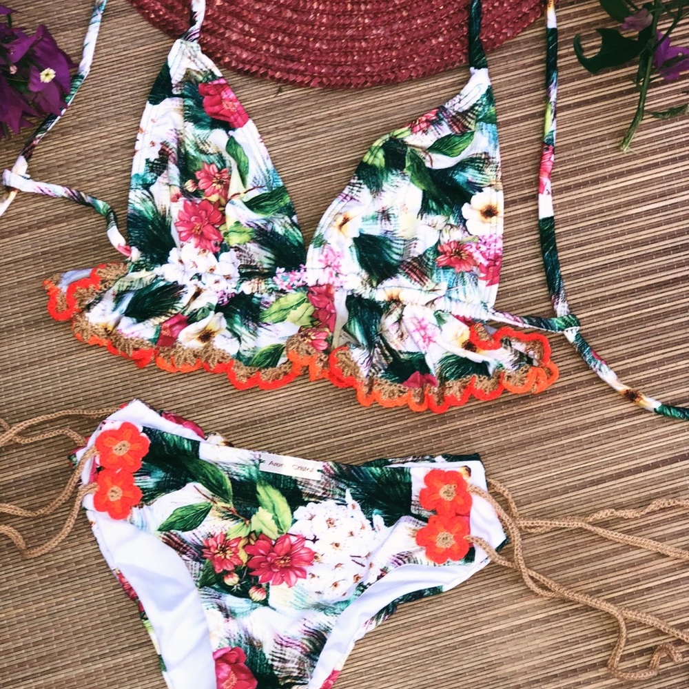 Swimsuit colombianos